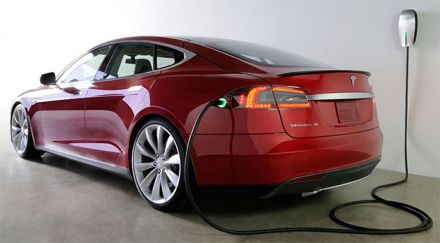 Introduction on Electric and Hybrid Vehicles (TESLA Technology) - June 2016